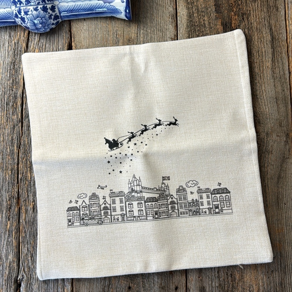 Holiday Royal London Bits & Bobs - Picture 7 of 10